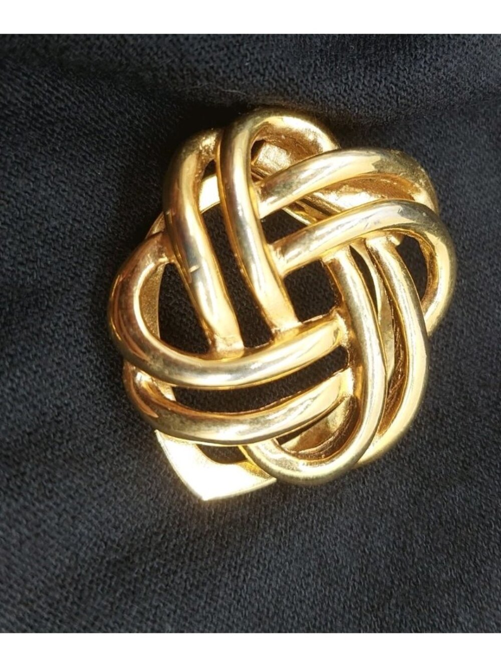 Lieba USA Scarf Clip Gold Tone Swirl Vintage 1"